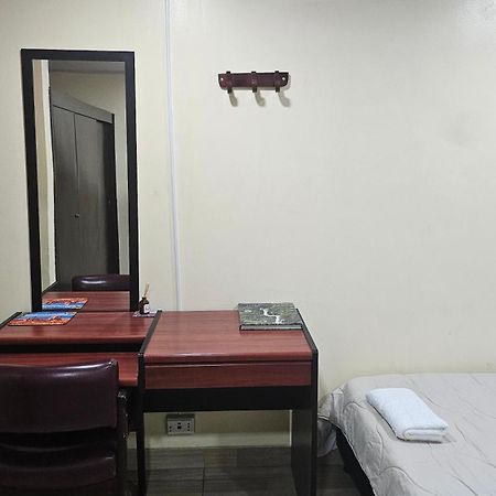 Colisseum Roma House- Campin Simon Bolivar Movistar Embajada Compensar Bogotá Exteriör bild